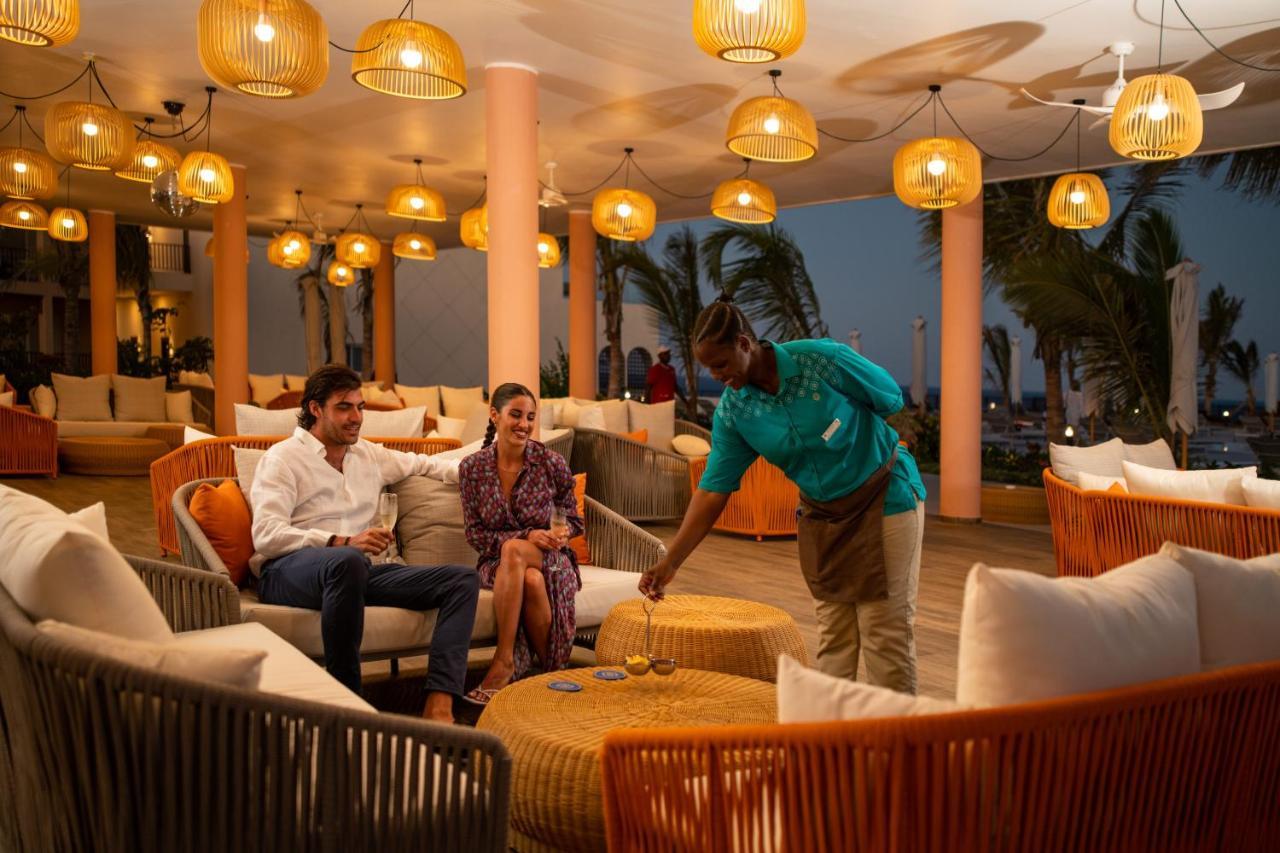 The Mora Zanzibar Hotel Matemwe  Ngoại thất bức ảnh The Beach Club at the Kempinski Seychelles